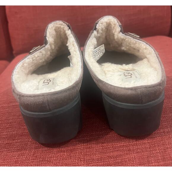 UGG 1910 Lili Brown Shearling Buckle Slip On Clogs Mules Comfort Shoe Size 9 - Picture 7 of 11